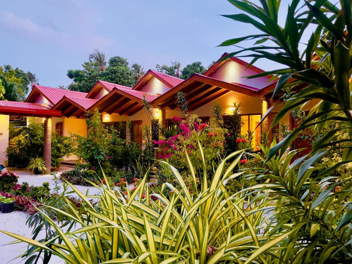 Thoddoo Beach Holiday Exterior foto